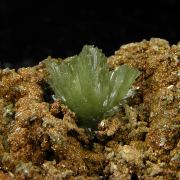 Ludlamite on Limonite and Pyrite