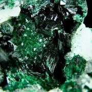 Clinoatacamite and Atacamite on Quartz