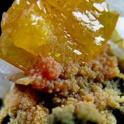 Wulfenite with Baryte and Mimetite