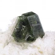 Fluorapatite on Albite