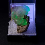 Quartz var. Chalcedony