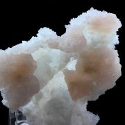 Stilbite + Calcédony.