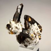 QUARTZ var. SMOKY, gem GARNET var. SPESSARTINE