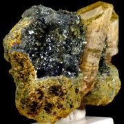 Apatite, hematite, quartz and actinolite pseudo. after pyroxene