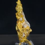 Gold (spinel twin) with Quartz