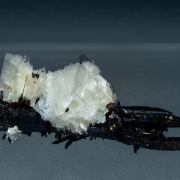 Eudidymite with Aegirine