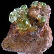 Opal var. hyalite CRAZY FLUORESCENCE