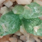 Fluorapophyllite-(K) with Stilbite-Ca