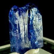 Zoisite var. Tanzanite