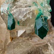 Dioptase on/in Quartz