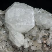 Fluorapophyllite-(K) With Quartz and Prehnite