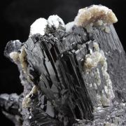 Wolframite, Quartz, Siderite, Pyrite.