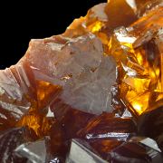 Sphalerite var. cleiophane, galena, quartz