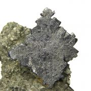 Bournonite (excellent “cogwheel”) on Pyrite