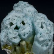 Pyromorphite with Plumbogummite