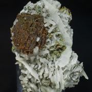 Genthelvite with Quartz, Calcite and Chlorite