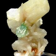 Fluorapophyllite, heulandite, stilbite