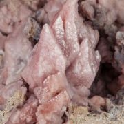 Quartz (variety rose quartz)