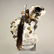 QUARTZ var. SMOKY, gem GARNET var. SPESSARTINE