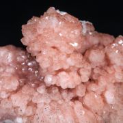 Quartz (variety rose quartz)