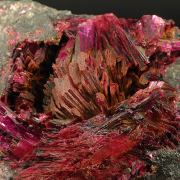Erythrite