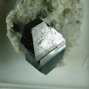 Anatase on Adularia