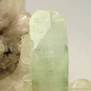 Fluorapophyllite and Stilbite