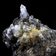 Quartz, Chlorite.