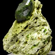 Andradite var. demantoid 