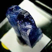 Zoisite var. Tanzanite