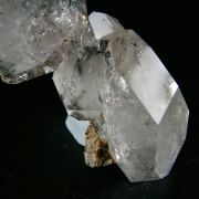 Quartz ver. Herkimer Diamond