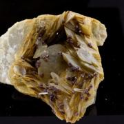 Sphalerite, Siderite, Quartz.