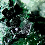 Clinoatacamite and Atacamite on Quartz