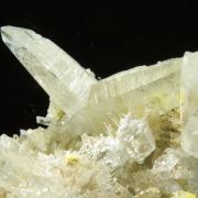 Stolzite, Scheelite, Quartz