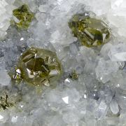 Sphalerite var. cleiophane, quartz