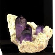 Quartz Amethyst.