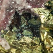 Chalcopyrite with Quartz