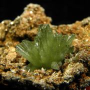 Ludlamite on Limonite and Pyrite