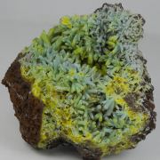 Plumbogummite