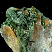 Gormanite on Muscovite