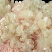 Rhodochrosite / with Stilbite(!) / & Chalcopyrite