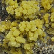 Mimetite with Calcite