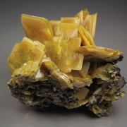 WULFENITE