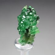 gem GARNET var. GROSSULAR var. CHROMIAN, CHROMITE