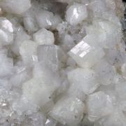 Harmotome on Calcite