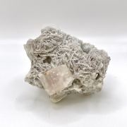 Beryl and Cleavelandite