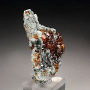 gem GARNET var. HESSONITE, CLINOCHLORE