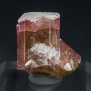 Elbaite-Schorl Series (variety rubellite), Feldspar