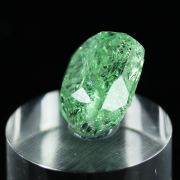 Garnet var. Tsavorite