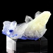 Quartz + Dumortierite. 596.0 ct.